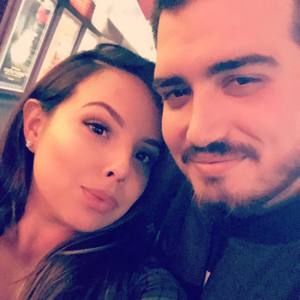 Meet your Posher, Dana